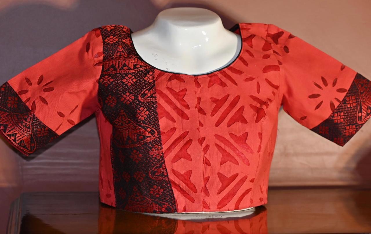 ASSAMESE JAPI DESIGNED BLOUSE FUSED WITH APPLIQUE/CUT WORK FABRIC OF RAJASTHAN-